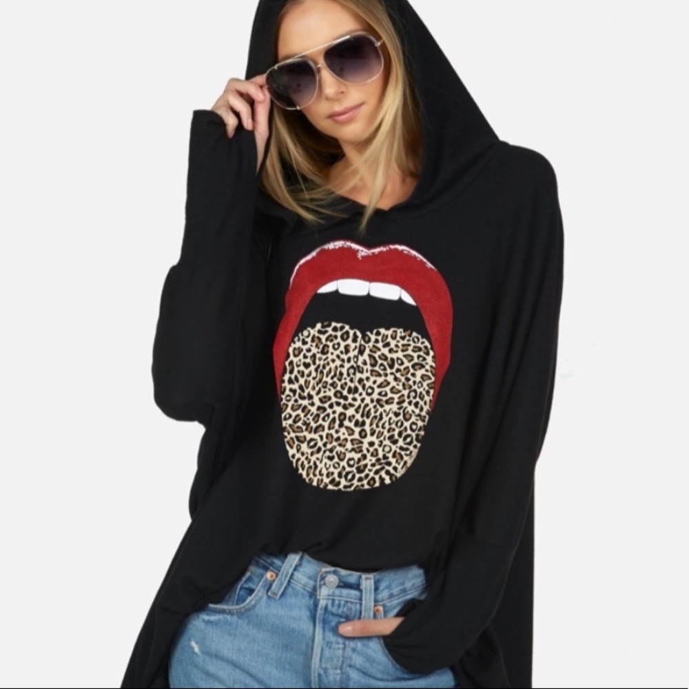 ISO 👀 Searching for this Lauren Moshi Sweatshirt